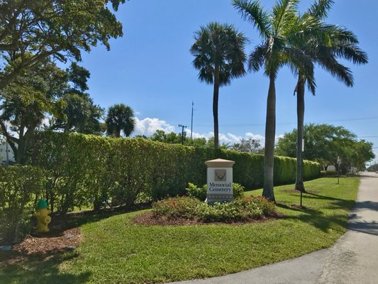 DEERFIELD BEACH MEMORIAL CEMETERY - Updated June 2026 - 16 Photos - 222