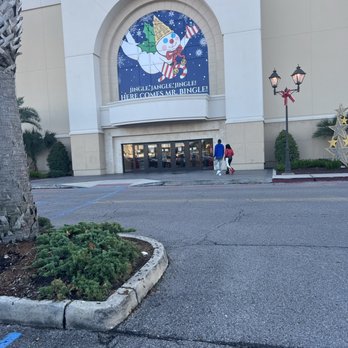 Lakeside Shopping Center - Shopping Centers Near Me - Metairie, Louisiana Lakeside Shopping Center - Shopping Centers Near Me - Metairie, Louisiana