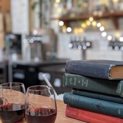 Lucid Winery - Bar seating