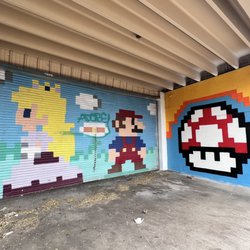 Mario Princess Peach Donkey Kong Mural - Family loved it !