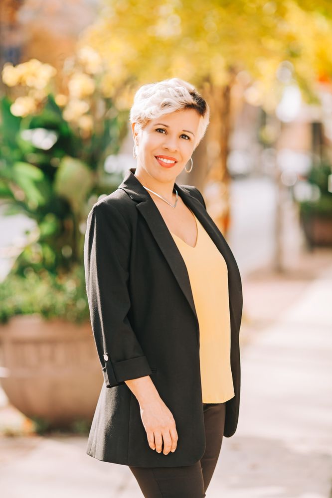 SONIA MARTINEZIRON VALLEY REAL ESTATE Contact Agent 1958 Quentin Road, Lebanon