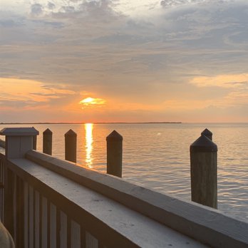Sundowners - Seafood Near Me - Key Largo, Florida Sundowners - Seafood Near Me - Key Largo, Florida
