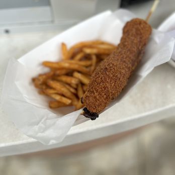 Mummy Eats - Korean corn dog - Hot Dogs Near Me - Universal City, California