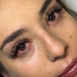 Amazing Lash Studio - Beautiful Full Set by our Stylist Maiah.