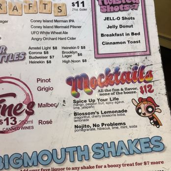 Mom's Kitchen & Bar - Menu - Comfort Food Near Me - New York, New York