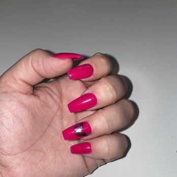 Post Oak Nail Lounge - Nail Salons Near Me - Houston, Texas