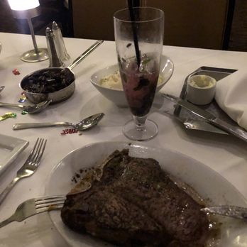Ruth's Chris Steak House - Cow boy steak - Steakhouses Near Me - Pasadena, California