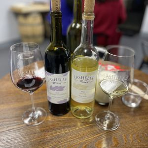 LaShellé Wines  on Yelp