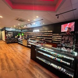 VOLCANO Vape Shop - Honoring our military with 10% off every visit