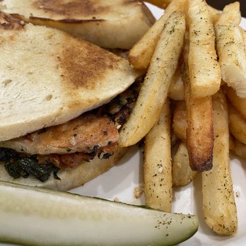 Beacon Bread Company - Salmon sandwich - Breakfast & Brunch Near Me - Beacon, New York
