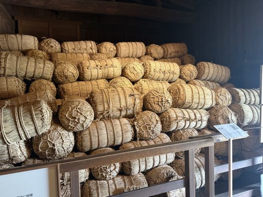 Takayama Jinya by null