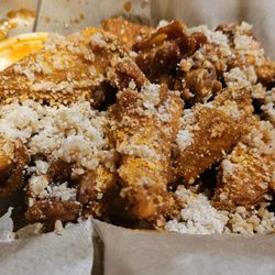 Zooky's Sports Tavern - Wings - Hot Garlic Parm ( some of those granules are actually grated garlic! ) you better like garlic , SAFE from vampires!