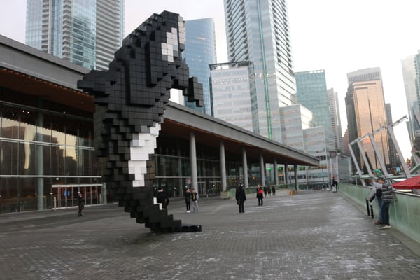 Digital Orca - Douglas Coupland by null
