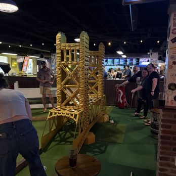 Tipsy Putt - Putting through the Tower Bridge - Pubs Near Me - Sacramento, California Tipsy Putt - Putting through the Tower Bridge - Pubs Near Me - Sacramento, California