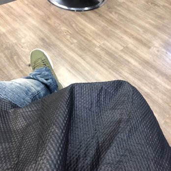 KJ's Barber & Hair Creationz - Getting cut by Momo - Barbers Near Me - Tracy, California KJ's Barber & Hair Creationz - Getting cut by Momo - Barbers Near Me - Tracy, California