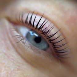 San Diego Lashes - Damage Free Lash Lift that will actually help your natural lashes GROW !