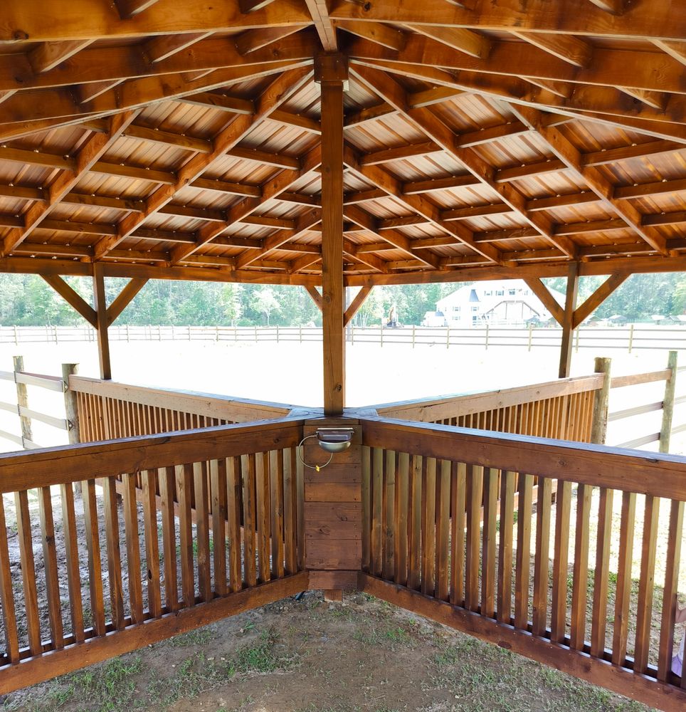 Mustang Alley Ranch - equestrian in Huger, SC