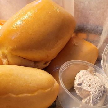 Texas Roadhouse - Rolls with cinnamon butter - Steakhouses Near Me - Houston, Texas Texas Roadhouse - Rolls with cinnamon butter - Steakhouses Near Me - Houston, Texas