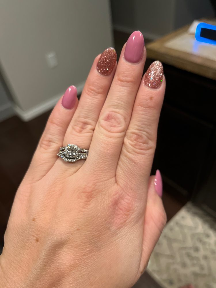 AVANTI NAILS 11 Photos 665 South Walnut Ave, New Braunfels, Texas