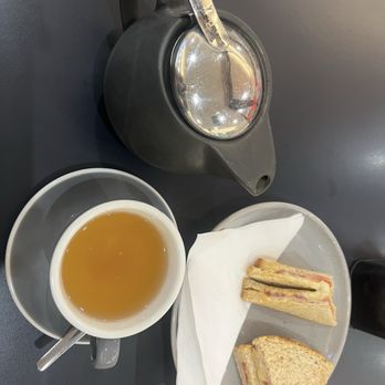 Vinnies Coffee Bar - Cafes Near Me - The Gap, QLD Vinnies Coffee Bar - Cafes Near Me - The Gap, QLD