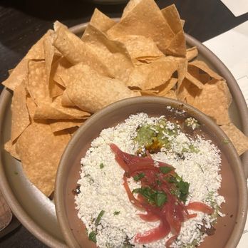 Quemar - Carne Asada Guacamole - Latin American Near Me - Virginia Beach, Virginia