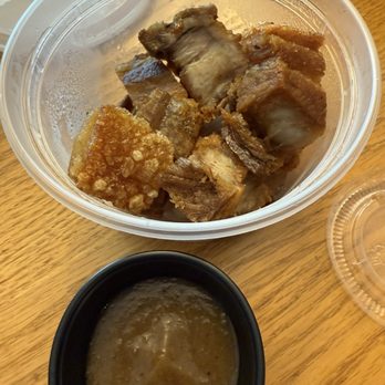 Kusinera - Lechon - Filipino Near Me - North Canton, Ohio Kusinera - Lechon - Filipino Near Me - North Canton, Ohio