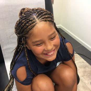 Akilah Monae - Hair Stylists Near Me - Los Angeles, California