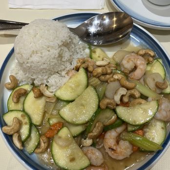 Dim Sum House - Cashew Shrimp (L) - Cantonese Near Me - Clermont, Florida