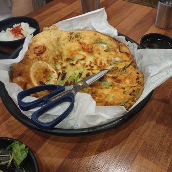 Hanyang Jokbal - Seafood pancake greatly recommend - Korean Near Me - Toronto, Ontario Hanyang Jokbal - Seafood pancake greatly recommend - Korean Near Me - Toronto, Ontario