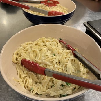 Sur La Table - Fettuccine Alfredo - Kitchen Supplies Near Me - King of Prussia, Pennsylvania