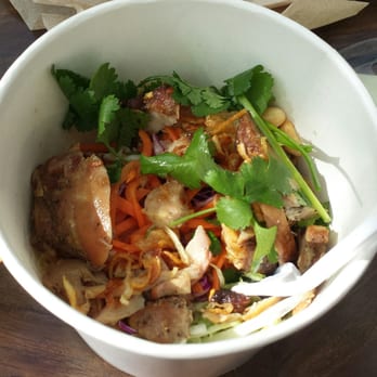 DragonEats - Five spice chicken fresh bowl (vermicelli). The portion is a bit small and could use some more noodles but overall delicious! - Vietnamese Near Me - San Francisco, California