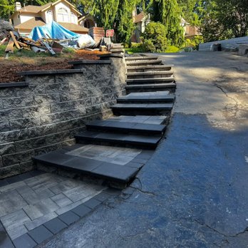 G&E Landscape Contractor - steps leading up to a house - Landscaping Near Me G&E Landscape Contractor - steps leading up to a house - Landscaping Near Me