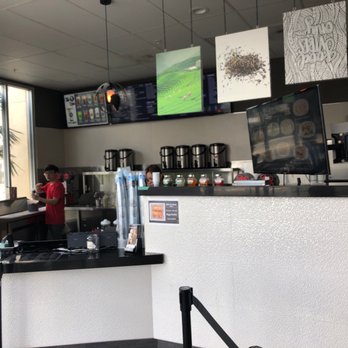 Ding Tea House - Front counter - Bubble Tea Near Me - San Jose, California
