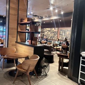 Starbucks - Coffee & Tea Near Me - Minneapolis, Minnesota Starbucks - Coffee & Tea Near Me - Minneapolis, Minnesota