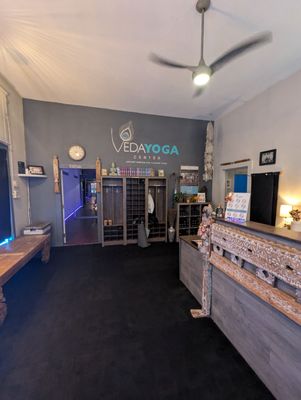 Veda Yoga - Venice by null