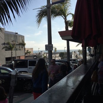 Simmzy's - American Near Me - Manhattan Beach, California