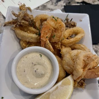 Candelari's Italiano - My Shrimp & Calamari Fritti - Pizza Near Me - Houston, Texas Candelari's Italiano - My Shrimp & Calamari Fritti - Pizza Near Me - Houston, Texas