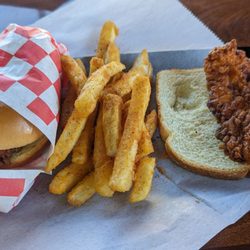 Khan's Hot Chicken - Slider with tender. The Khan's sauce was really good!