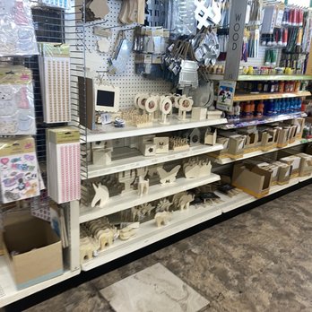 Dollar Tree - Discount Store Near Me - Delray Beach, Florida