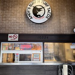 Andy's Surf N Turf Tacos - Window to order