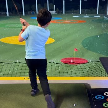 Topgolf - Bro demonstrating the art of the slice - Golf Near Me - Burlingame, California