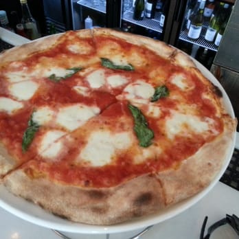 Dolce Italian - Neapolitan margherita pizza - Italian Near Me - Miami Beach, Florida