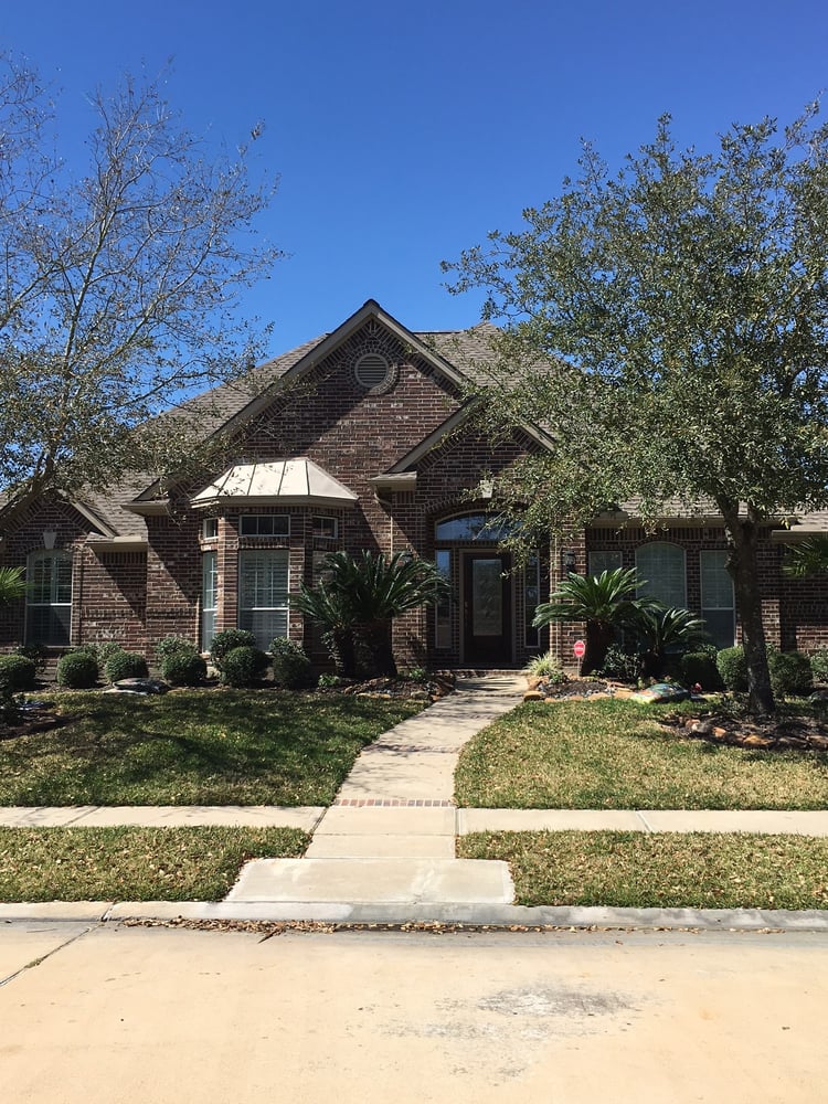 Slide of Houston Roofing & Construction