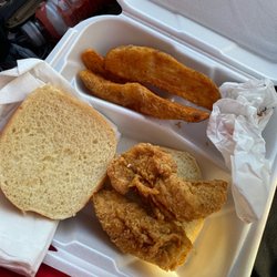Mrs Winner's Chicken & Biscuits