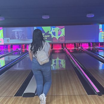 Melody Lanes - Bowling Near Me - Brooklyn, New York