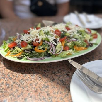 Venice Cucina - Greek Salad, large, house lemon garlic dressing - Italian Near Me - Venice, California Venice Cucina - Greek Salad, large, house lemon garlic dressing - Italian Near Me - Venice, California