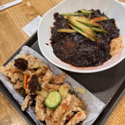 Kyodong Noodle - Jjajangmyeon Tangsuyuk Combo