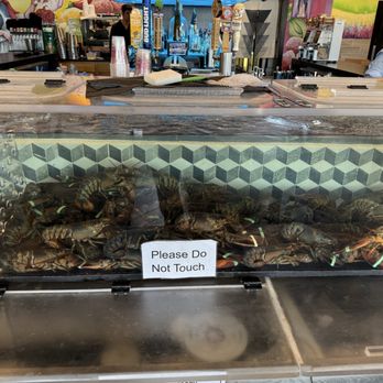 Big EZ Seafood & Oyster - Fresh Lobster - Seafood Near Me - Kenner, Louisiana Big EZ Seafood & Oyster - Fresh Lobster - Seafood Near Me - Kenner, Louisiana