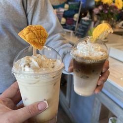 Cafe Dulzura - Mazapan and horchata lattes