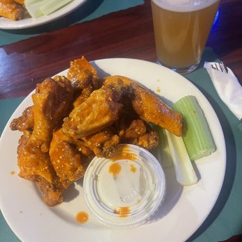 Kisling's Tavern - Original wings - Bars Near Me - Baltimore, Maryland